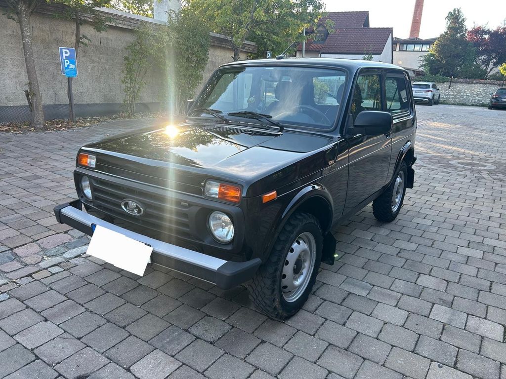 Image of Lada Niva