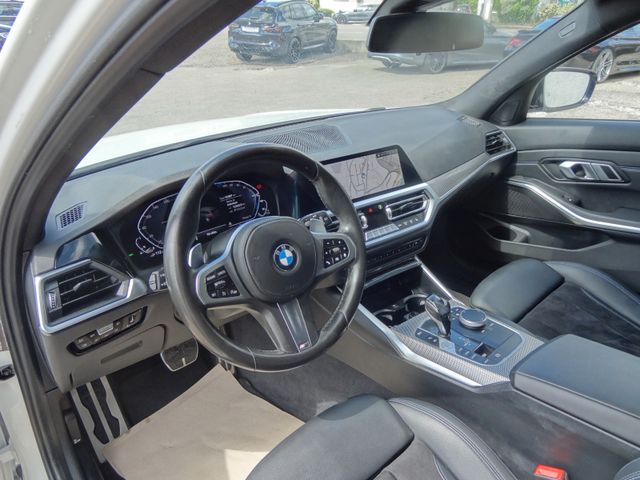 Fahrzeugabbildung BMW 330 e M Sport/1.Hd/LED/Kamera/Virtual/Navi/