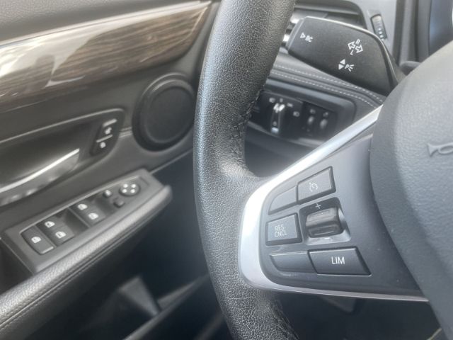 Fahrzeugabbildung BMW 218 Active Tourer i Luxury Line Autom. Navi, Sit
