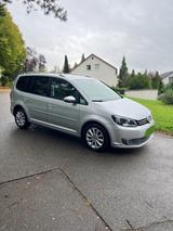 Volkswagen Touran 2.0 TDI DSG Highline/AHK/PANO/STANDHEIZUN