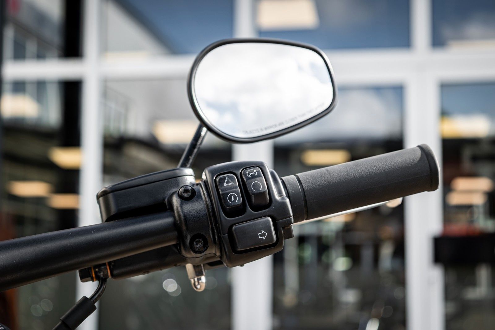 Fahrzeugabbildung Harley-Davidson FXFBS Fat Bob 114 CUI Softail - Jekill & Hyde