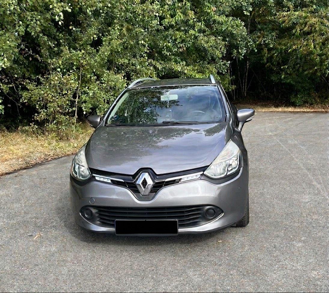 Renault Clio 2013 — interior