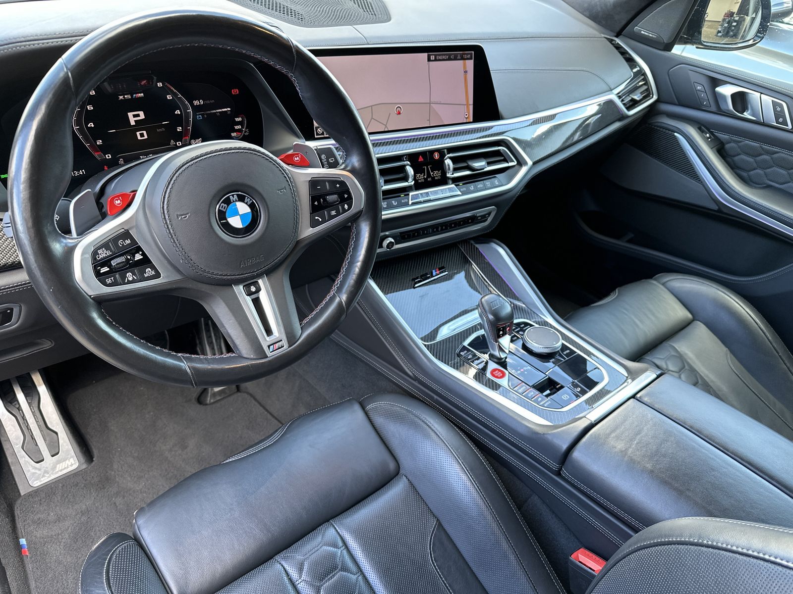 Fahrzeugabbildung BMW X5 M Competition M DRIVER'S+NAV+LED+360GRAD+22ZO