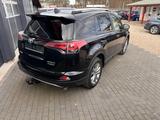 Toyota RAV4 Automatik Team D AHK*Kamera*LED*Navi*1.Hand