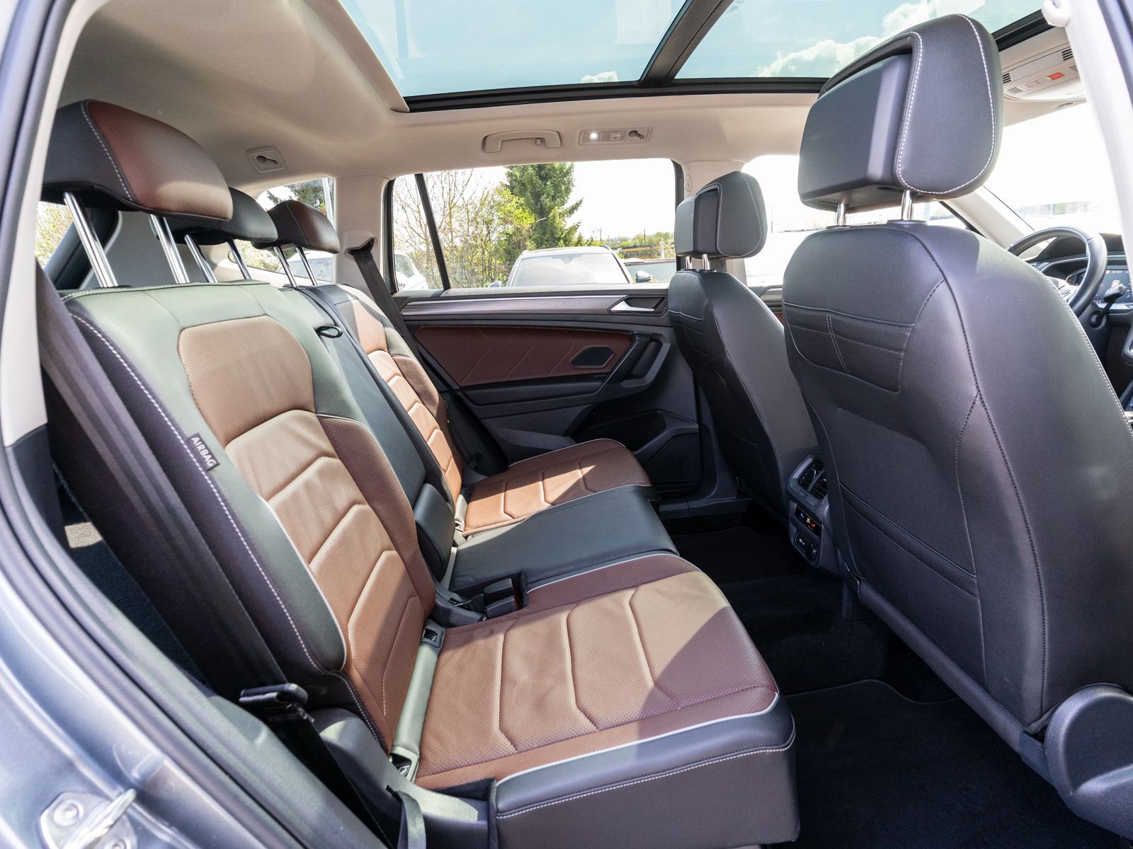 Volkswagen Tiguan Allspace - Bild 8