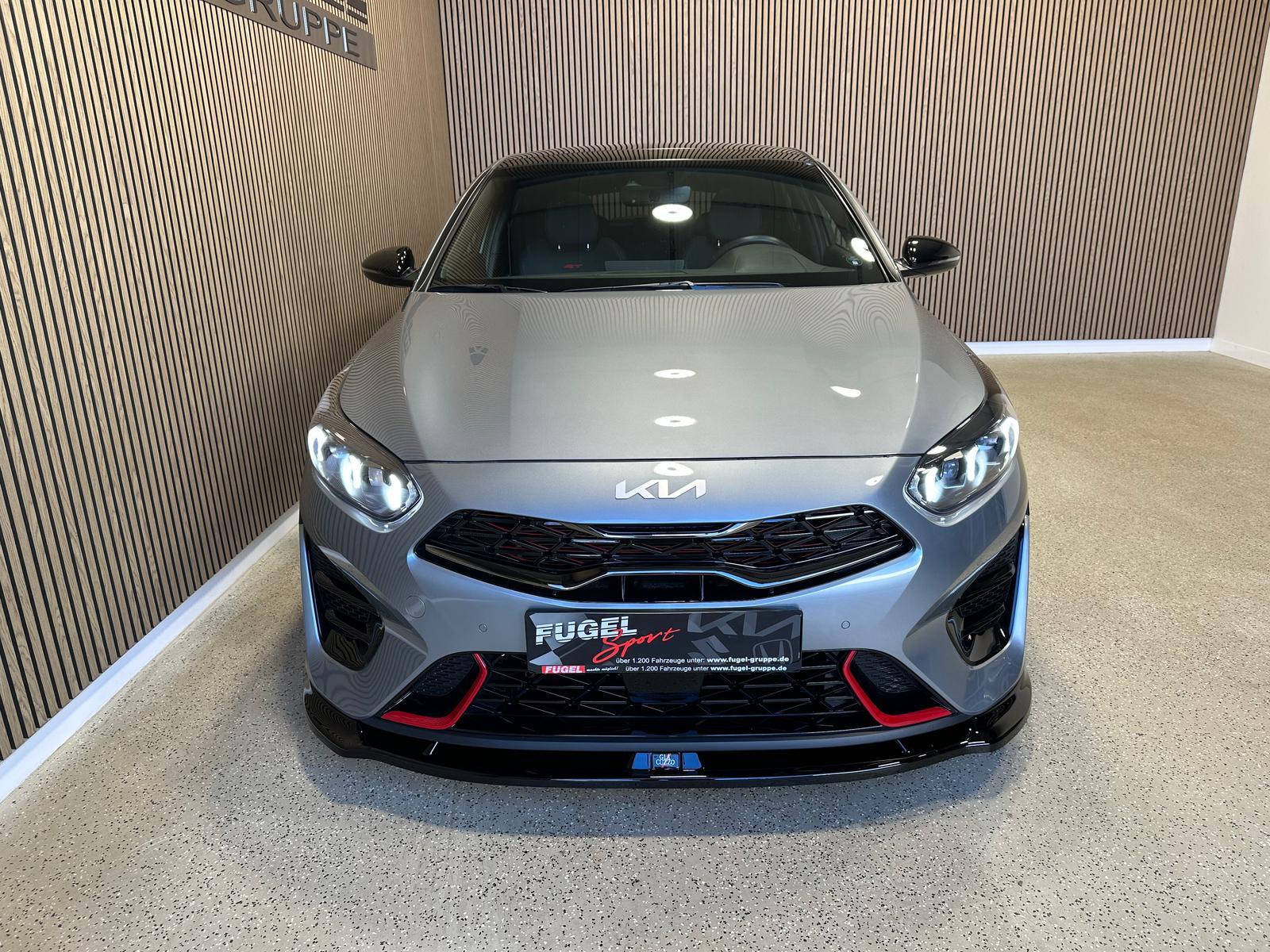 Kia ProCee'd 1.6 T-GDI DCT GT Fugel Sport Bastuck