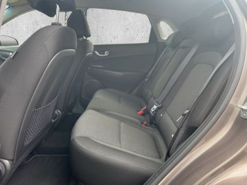 Hyundai Kona Elektro Kam.+LED+Navi+SHZ+ACC+LM+PDC+SpurH