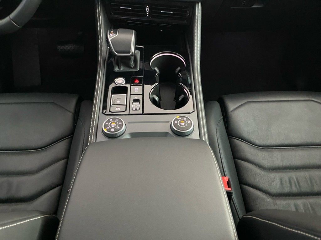 Volkswagen Touareg - Bild 13