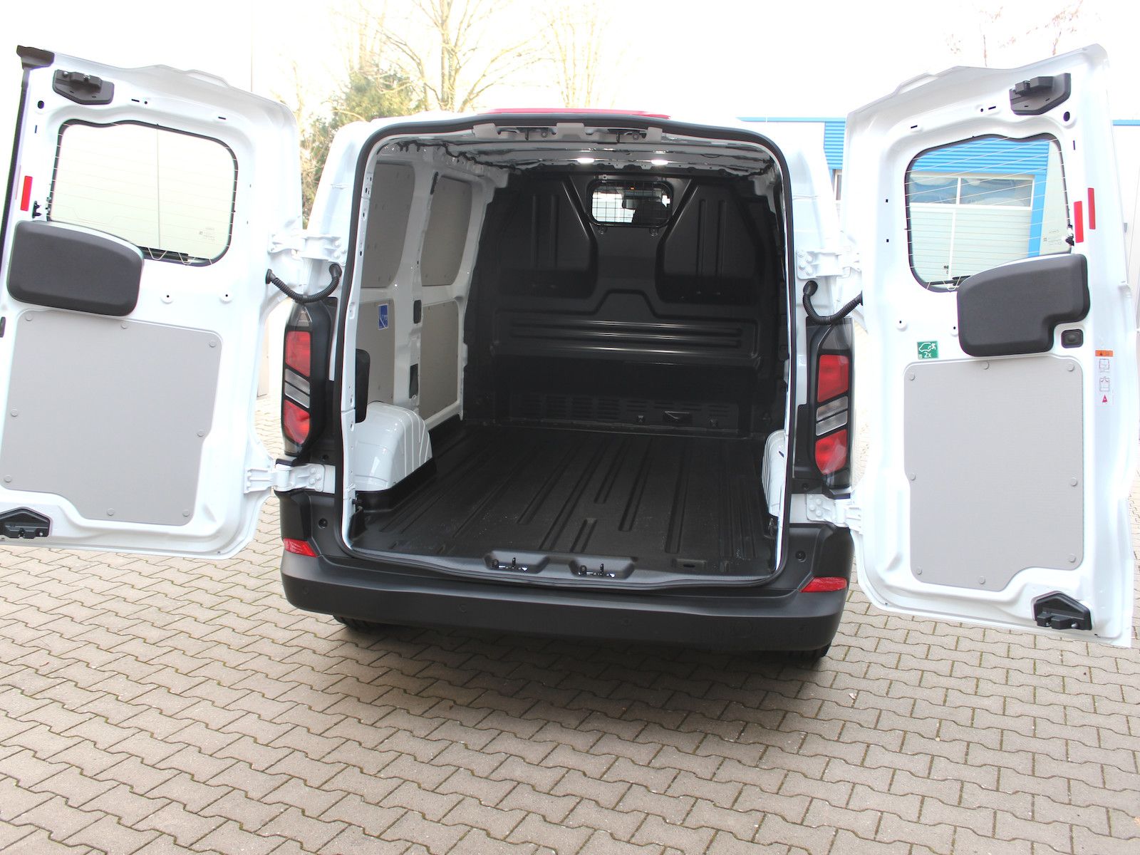 Fahrzeugabbildung Ford Transit Custom Kasten 280 L1 Basis 2,0EcoBlue