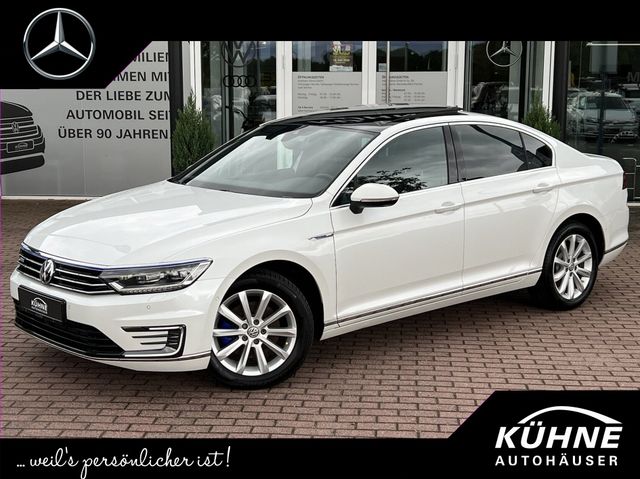 VW Passat GTE HeadUp+AHK+Standhz.+Pano+Massage+360°