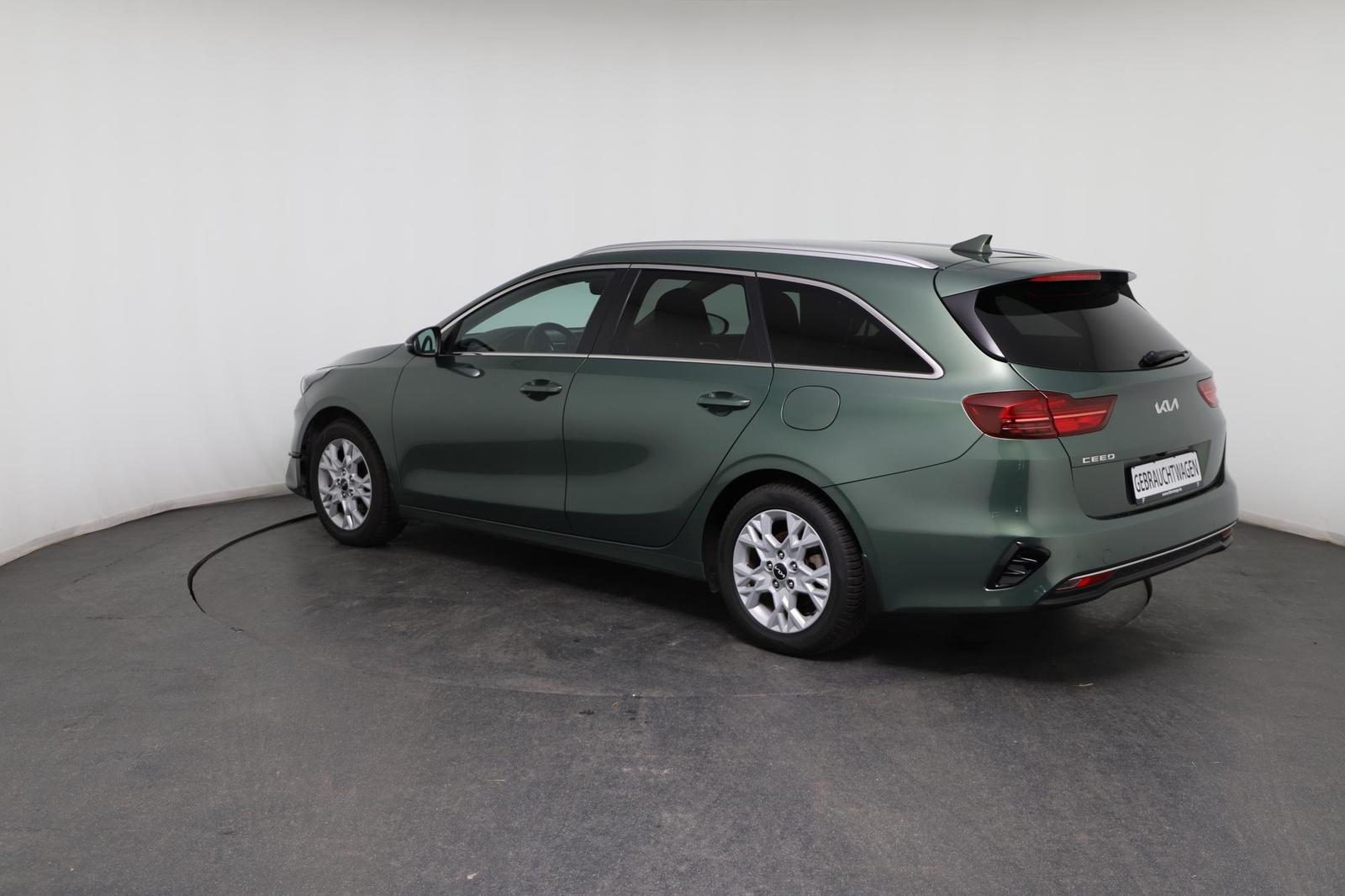 Kia Ceed SW 1.5 T-GDI Gold  *NAVI*LED*SHZ*Kamera*