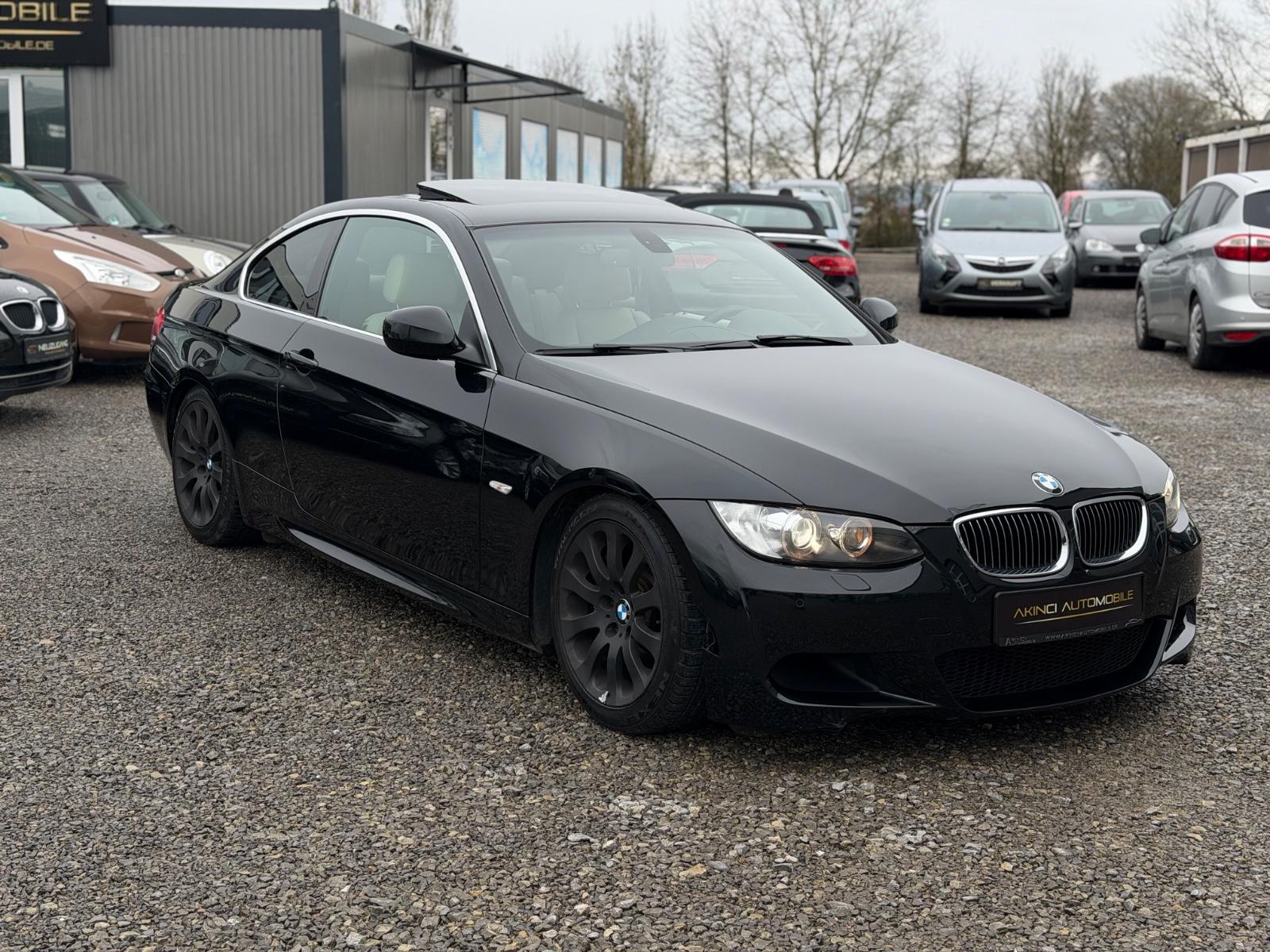 BMW 335i Coupe E92 *M-Paket*DKG*1Vorhalter*Xenon*PDC