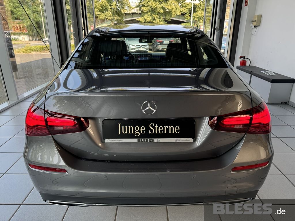 MERCEDES-BENZ A 200 – Bild 6
