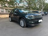 Jeep Compass 1.3 GSE T4 110kW Longitude DCT Longitude - Jeep Compass Gebrauchtwagen in Frankfurt