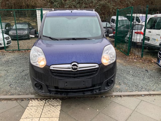 Opel Combo Diesel Schaltgetriebe lange Navigation Kam