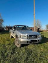 Ford Ranger Pick-up 2,5 Diesel | Allrad | ... - Ford Ranger aus 2004