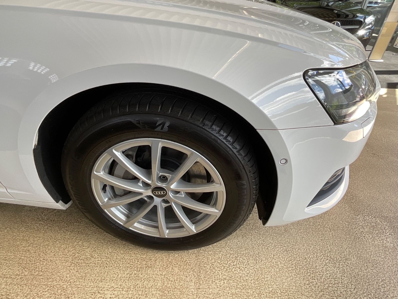 Fahrzeugabbildung Audi A6 Avant 45 TDI quattro*Business-Paket