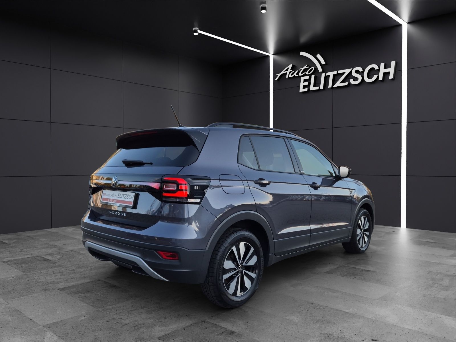 Fahrzeugabbildung Volkswagen T-Cross 1.0 TSI Move DSG LED AHK ACC Navi RearVi