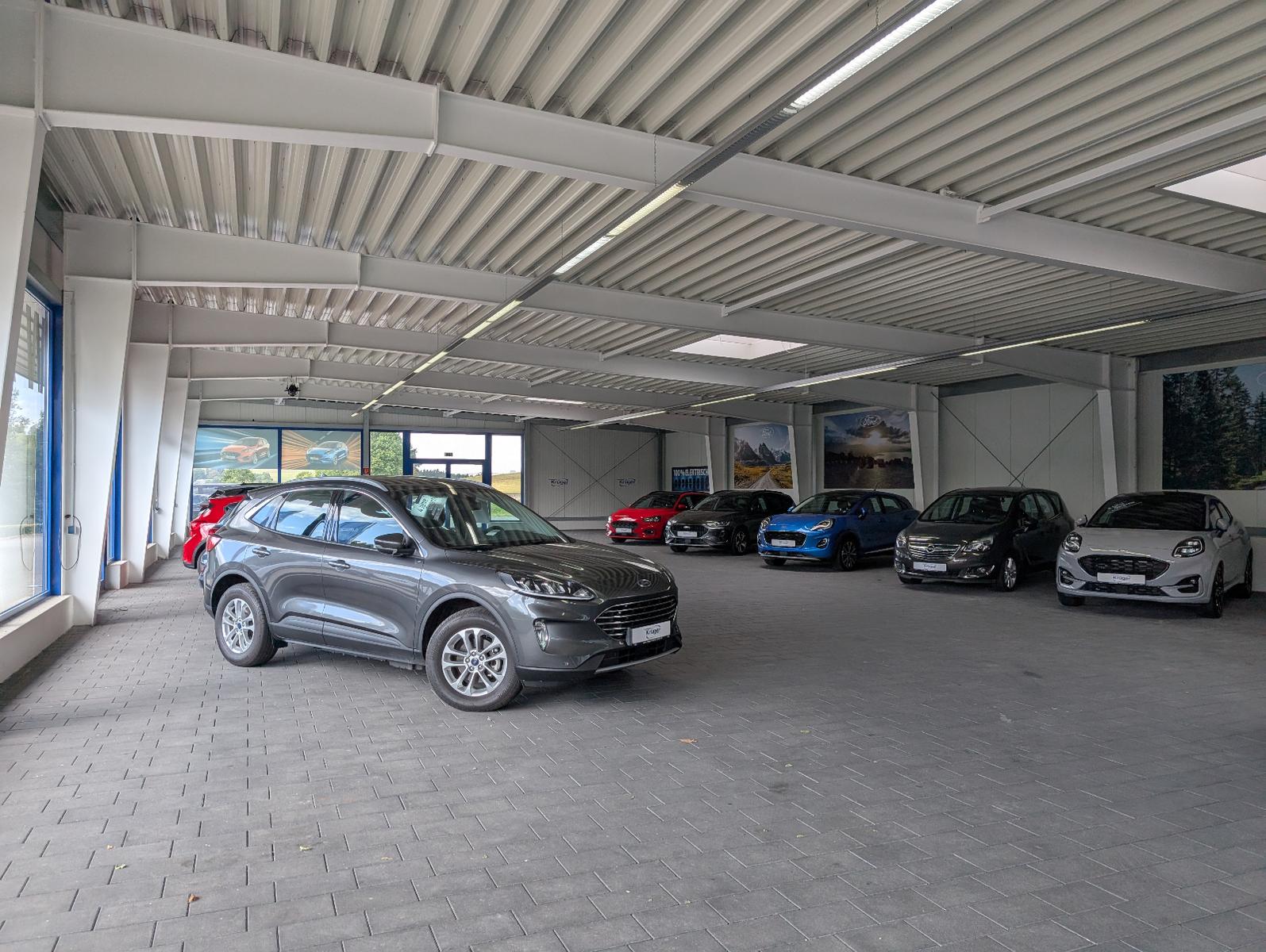 showroom-image-top