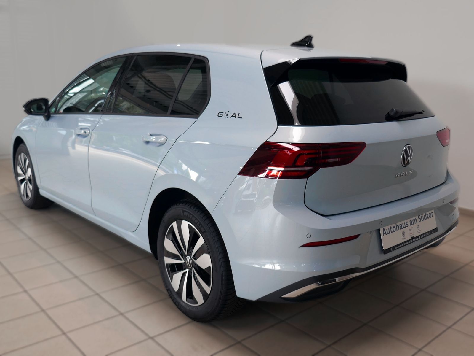 Fahrzeugabbildung Volkswagen Golf VIII GOAL 1.5 TSI | LED PDC ACC Navi App