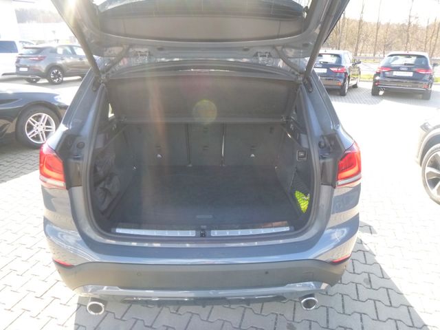 Fahrzeugabbildung BMW X1 sDrive 20 d Sport Line