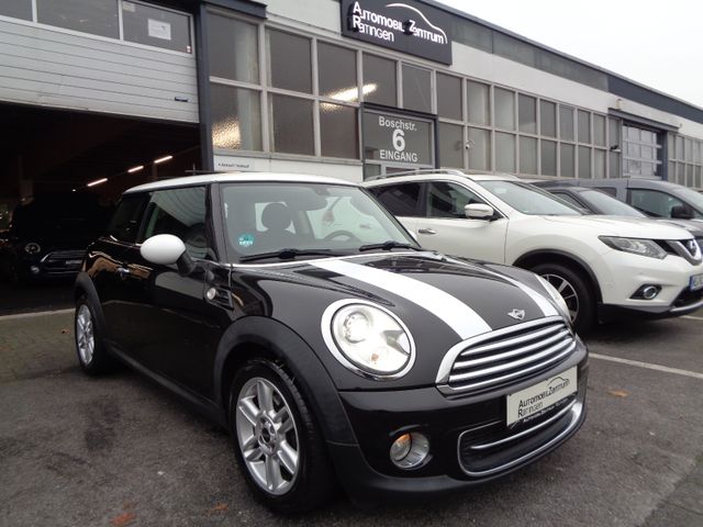 MINI Mini Cooper 1.6 1.HD*PANO*XENON*NAVI*LEDER*ALU