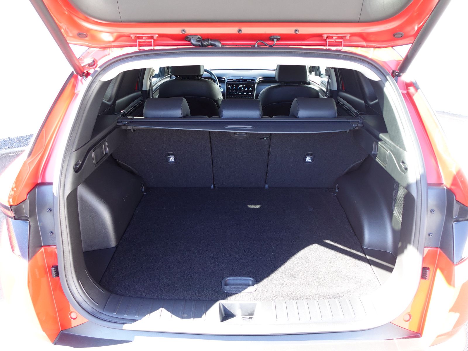 Fahrzeugabbildung Hyundai TUCSON 1.6 T-GDI 48V Prime DCT 4WD  Navi,Kamera