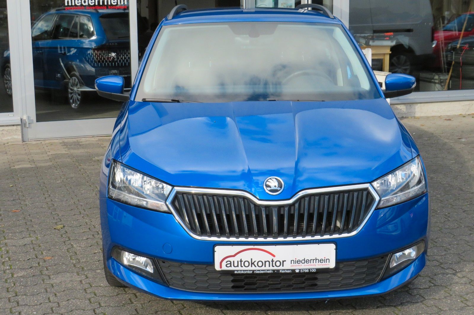 Fahrzeugabbildung SKODA Fabia Combi Ambition SITZH. GRA PDC NAVI APP 1.H