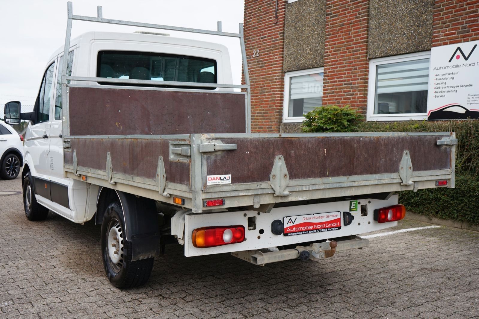 Fahrzeugabbildung Volkswagen Crafter Pritsche 2.0 TDI 35 DOKA mittellang FWD