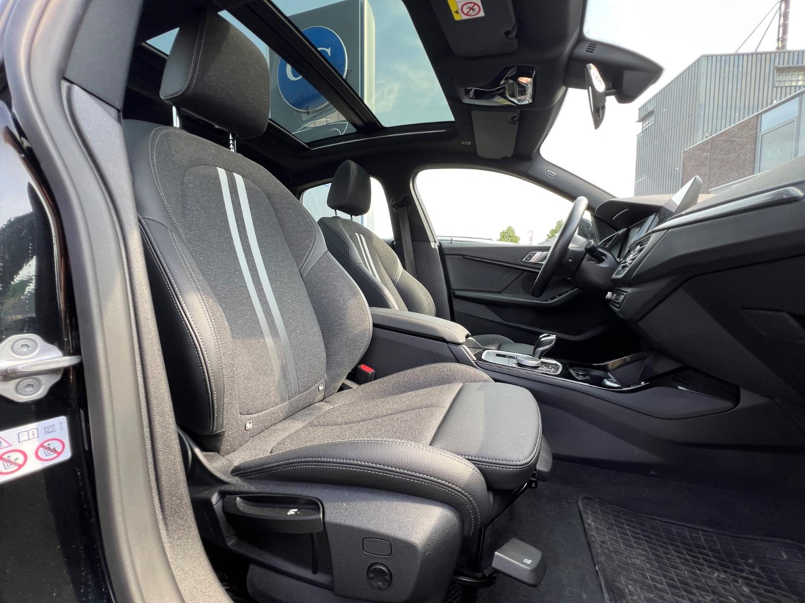 BMW 216d Gran Coupé Advantage AHK+Panorama+LED+DAB