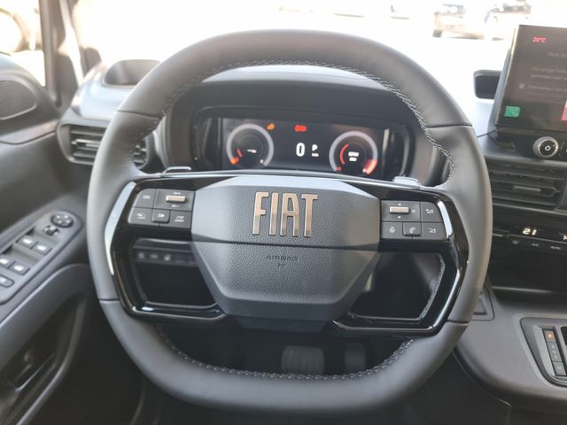 Fiat Doblo Maxi  Kombi 7 Sitzer NAVI DAB SZHG