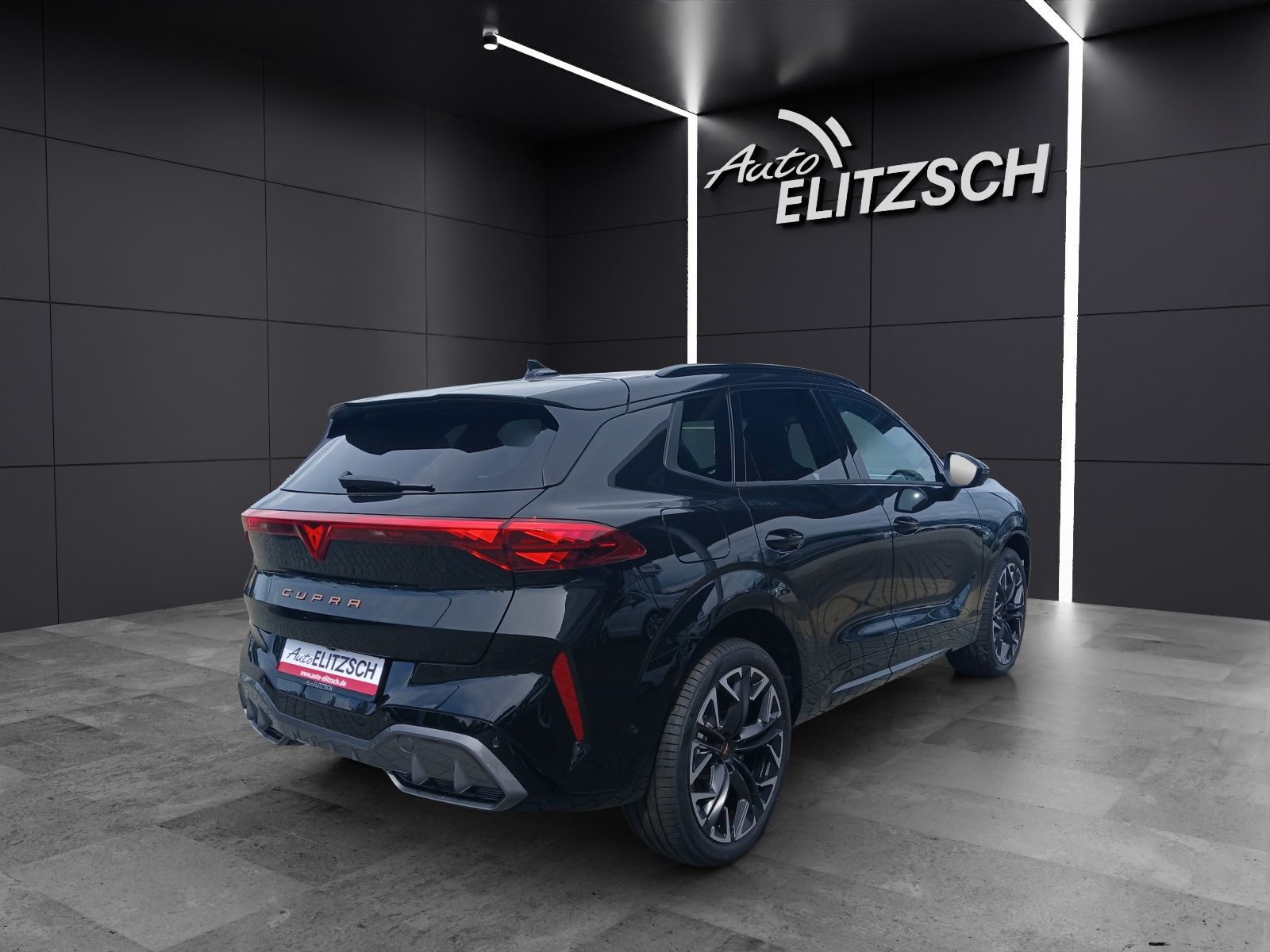 Fahrzeugabbildung CUPRA Terramar 1.5 e-Hybrid MATRIX Sennheiser