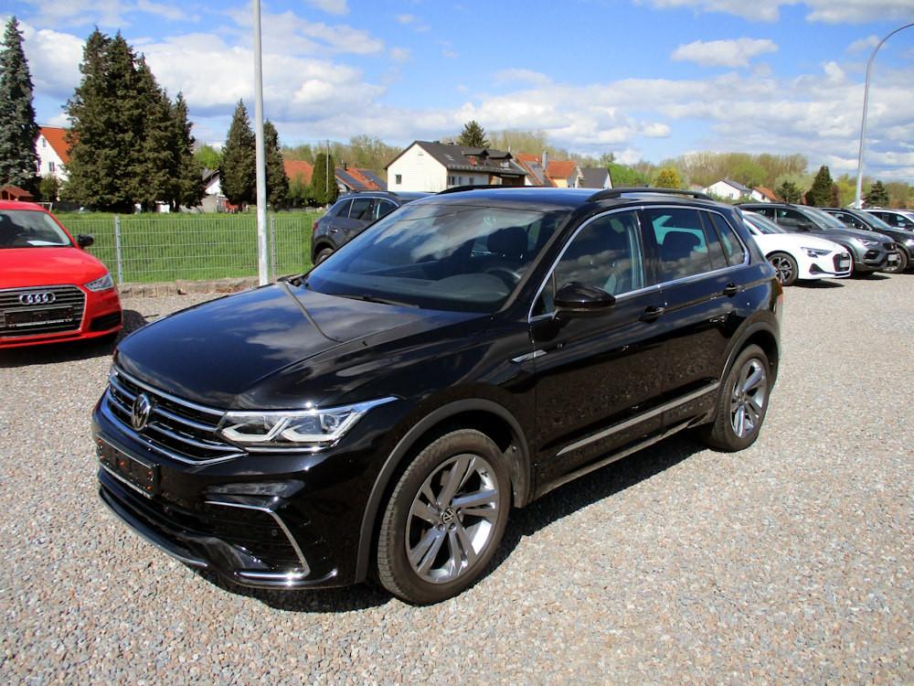 Volkswagen Tiguan R-Line 4Motion AHK NAVI