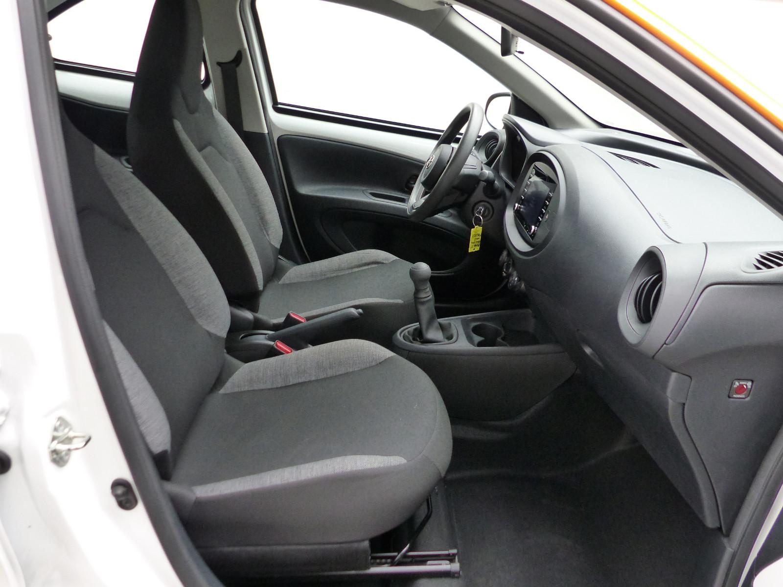 Toyota Aygo X 1.0 VVT-i Klima CarPlay Abstandstemp.
