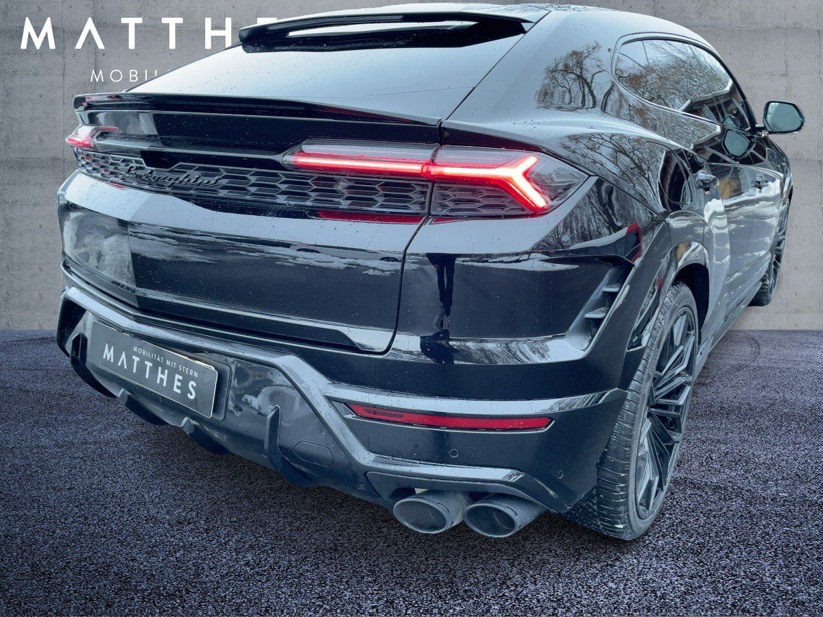 Fahrzeugabbildung Lamborghini URUS SE/Dark-Package/Pano/B&O-Sound