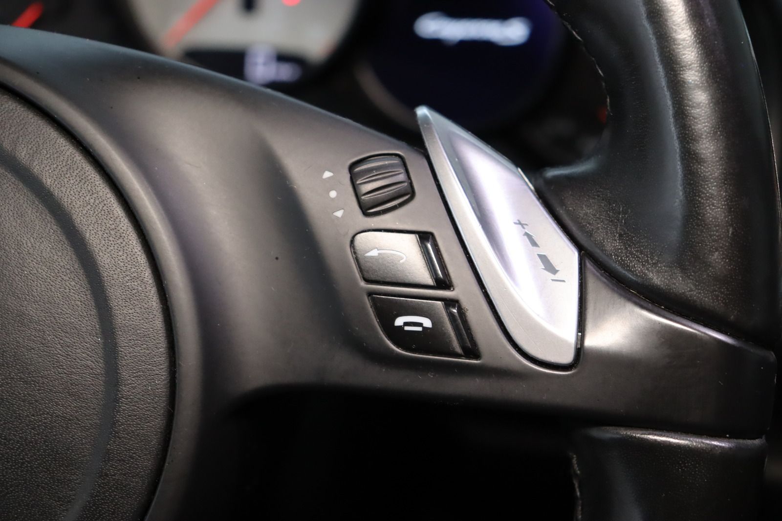 Fahrzeugabbildung Porsche Cayenne S 4.8l V8