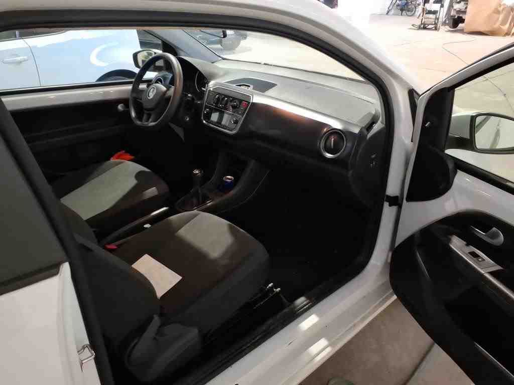 Volkswagen up! - Bild 7