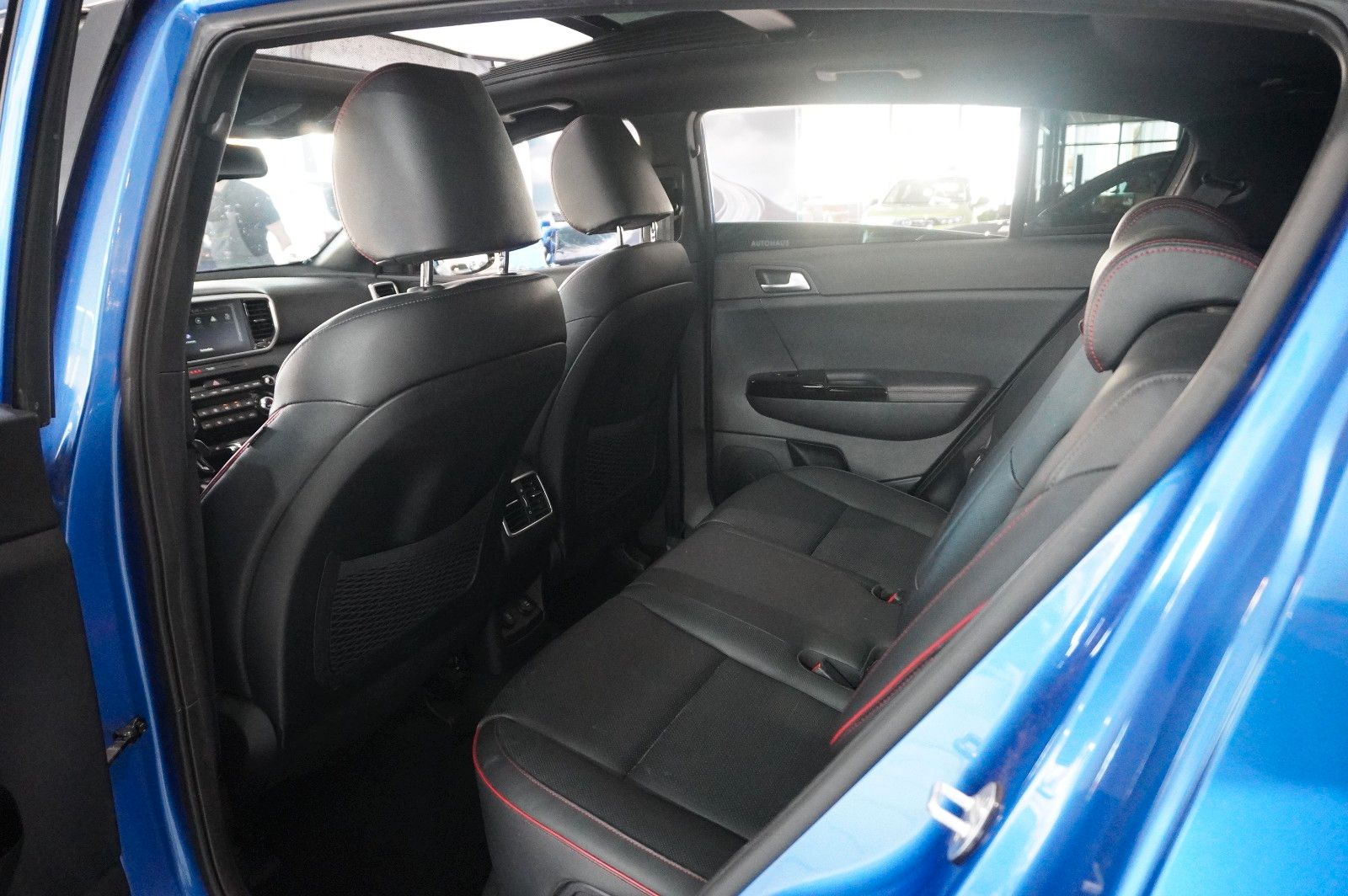 Fahrzeugabbildung Kia Sportage 2.0D GT-LINE AWD NAVI/LED/360°/PANO/AHK