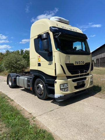 Iveco AS 440 T/P Strahlis/Standard