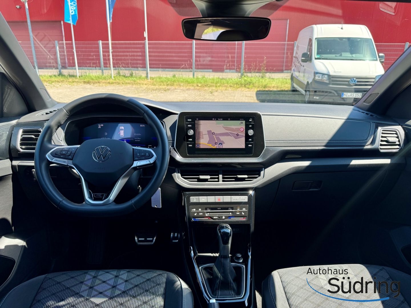 T-Cross 1,5 TSI R-Line DSG AHK Navi IQ.Light