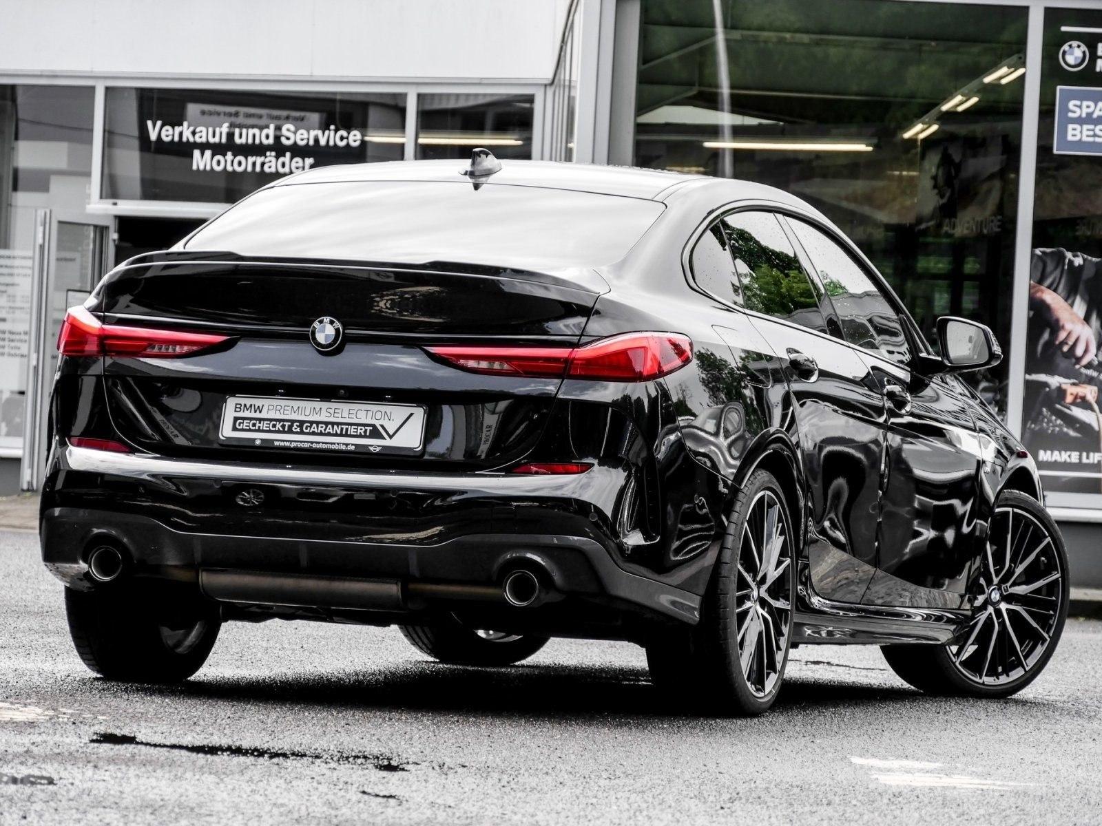 BMW 218d M SPORT+H/K+ACC+PANO+RFK+SHZ