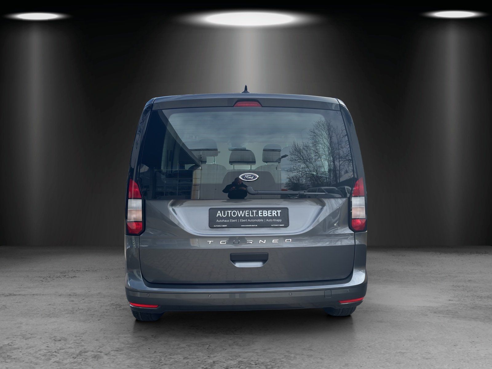 Fahrzeugabbildung Ford Tourneo Connect 1,5 Ecoboost Trend