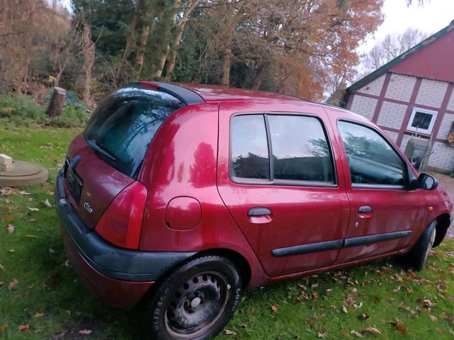 Renault Clio 2 AN BASTLER