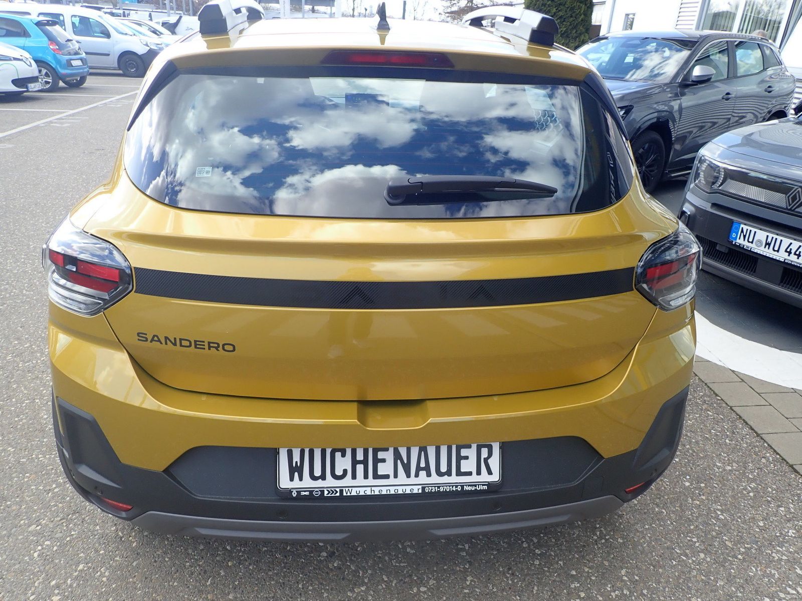 Fahrzeugabbildung Dacia Sandero Stepway Extreme Eco-G 120 auto