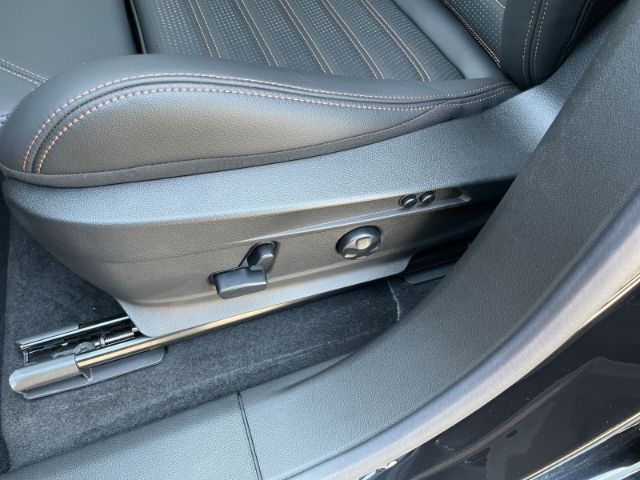 Fahrzeugabbildung Alfa Romeo Stelvio 2.0 Turbo 16V Intensa Q4 Autom. Panorama