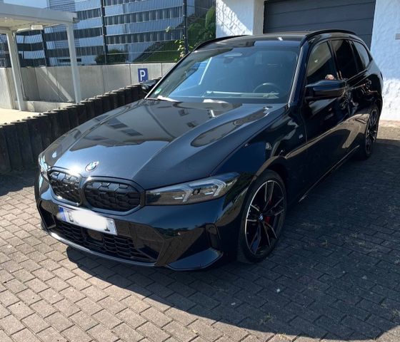 BMW M340i xDriveTouring M-SportpaketPro/M-Sportsitze