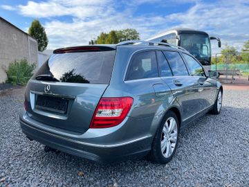 Mercedes C 200 - 4