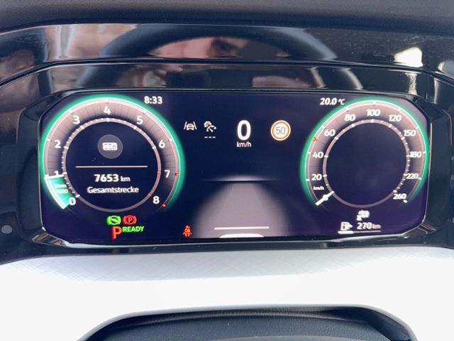 Golf VIII LIFE 1.5 TSI DSG STANDHZG NAVI APP-CON