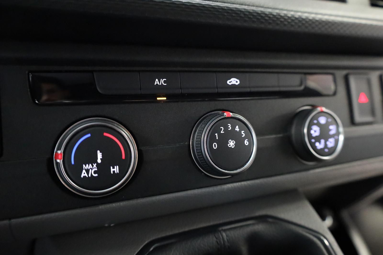 Volkswagen T6.1 Transporter |AHK|APP|PDC|TEMP|NAVI|RFK|KLIM