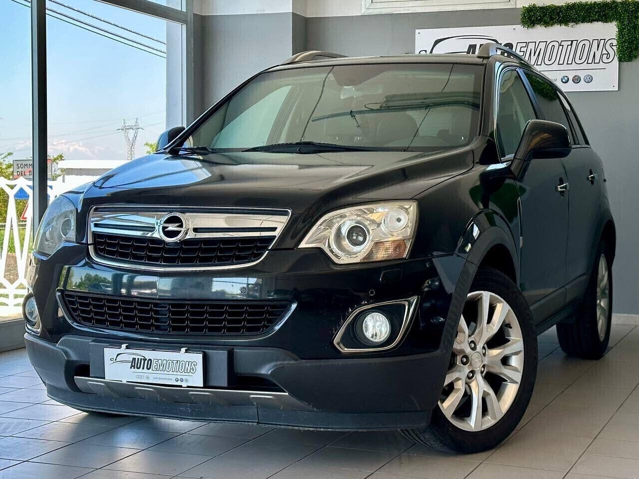 Opel Antara 2011 — interior